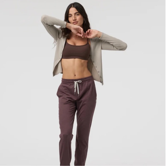 Vuori Women's Long Sleeve Pose Mini Cardigan Beige Button-Up - Picture 2 of 7